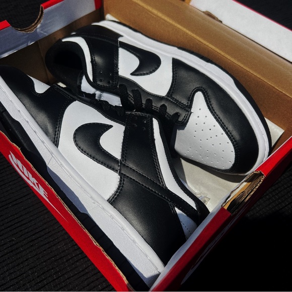 Nike Dunk SB Low “Panda” (Black & White) 🔥🐼 - Picture 4 of 8